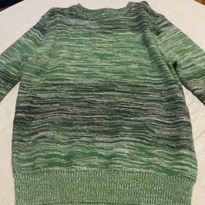 Green size small sweater